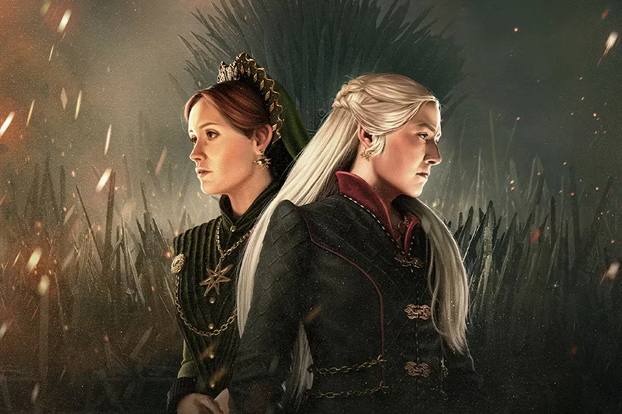 Alicent Hightower e Rhaenyra Targaryen sono in piedi schiena contro schiena sullo sfondo del Trono di Spade